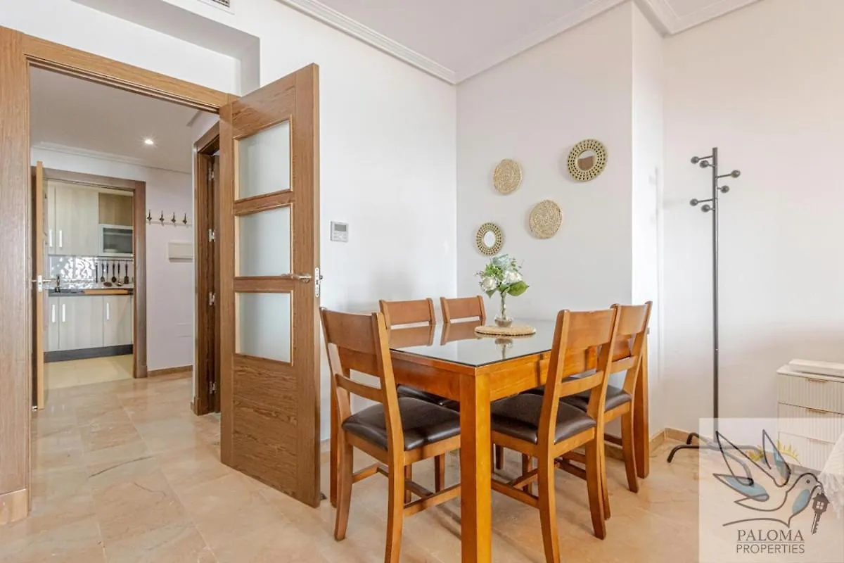 Apt Of 2Bdr With Excellent Location 베날마데나코스타