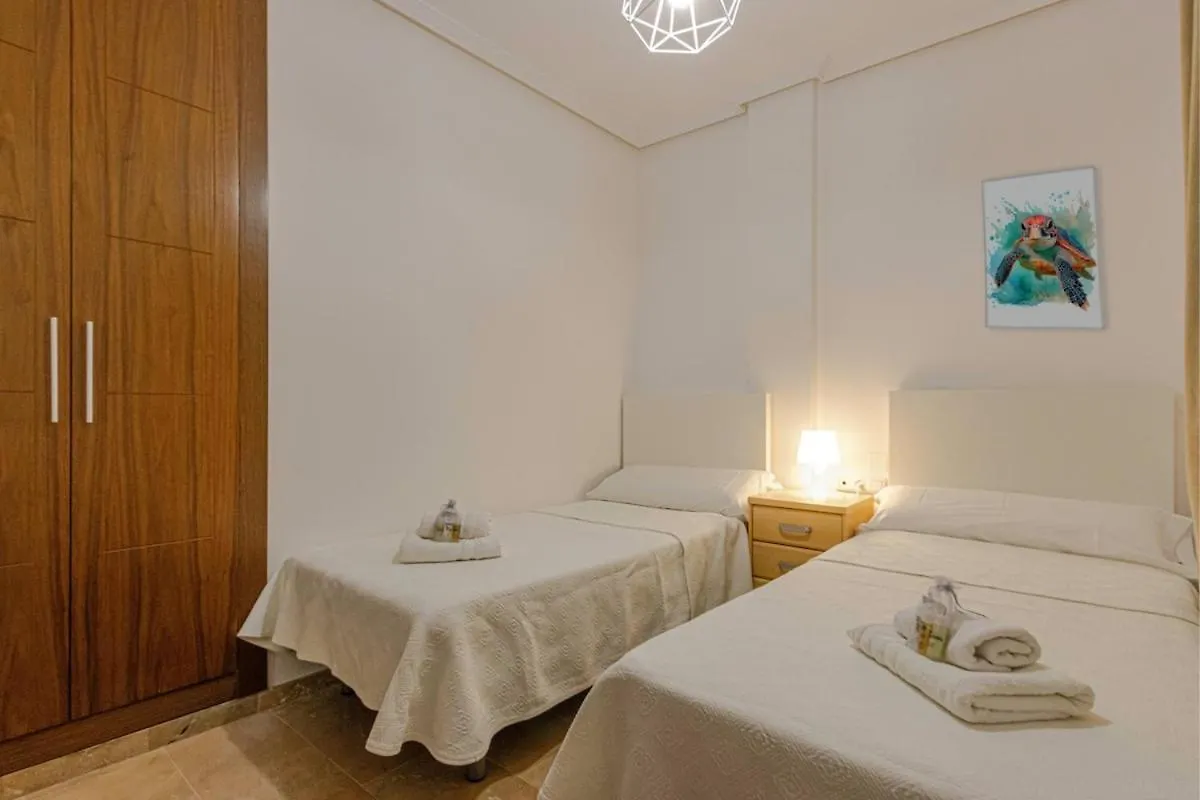 아파트 Apt Of 2Bdr With Excellent Location 베날마데나코스타 스페인