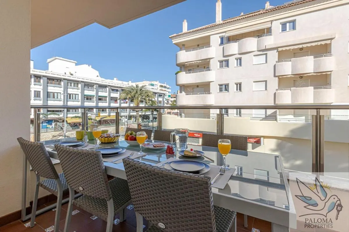 Apt Of 2Bdr With Excellent Location 베날마데나코스타 0*,  스페인