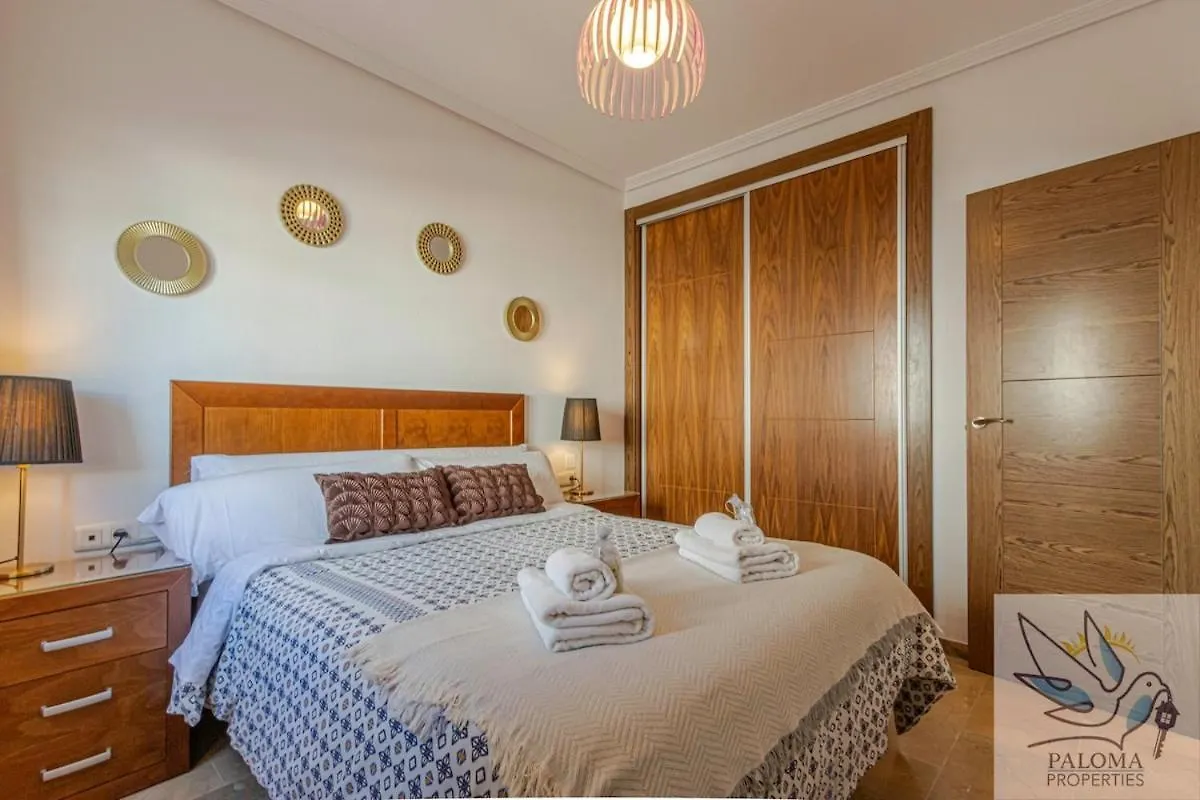 Apt Of 2Bdr With Excellent Location 베날마데나코스타 0*,