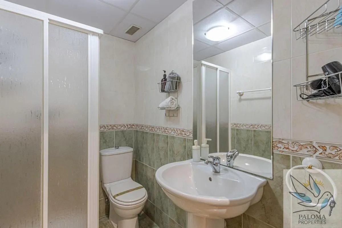 Apt Of 2Bdr With Excellent Location 베날마데나코스타 0*,