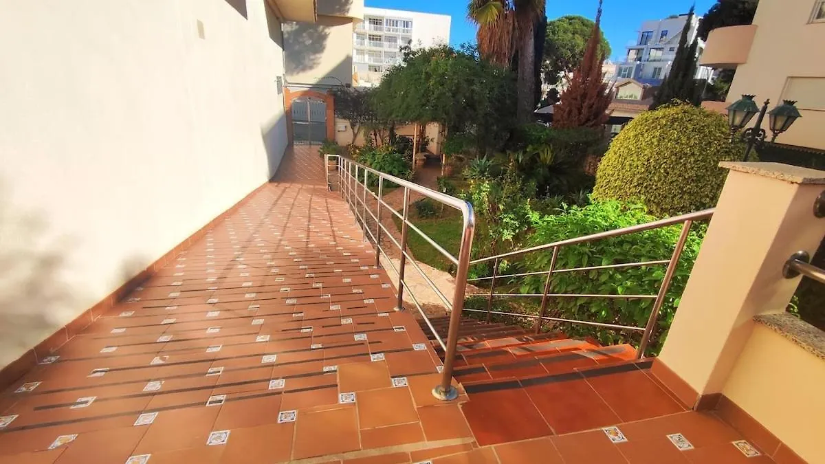 아파트 Apt Of 2Bdr With Excellent Location 베날마데나코스타